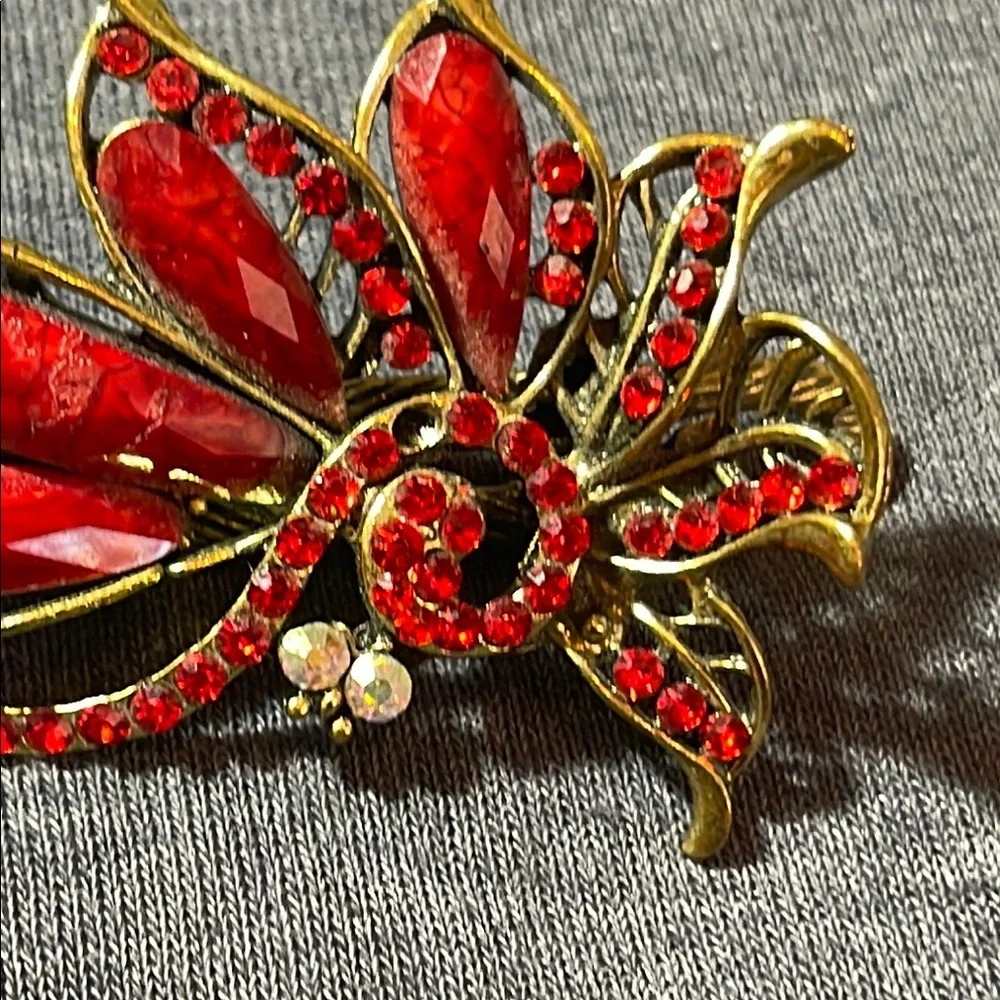 Vintage Elegant Red and Gold Floral hair clip